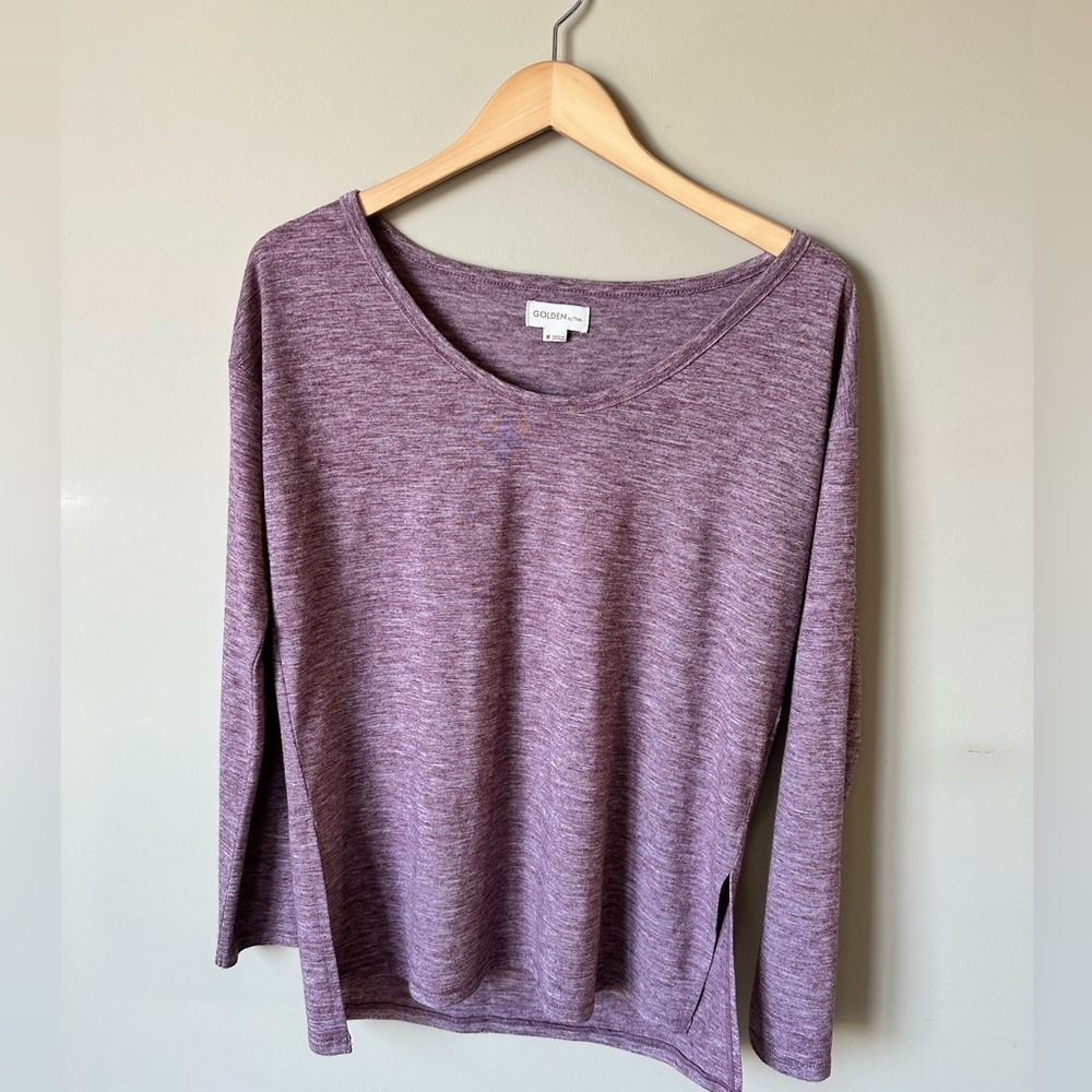Aritzia Golden by TNA Lightweight Crewneck Sweater in Purple Size Medium